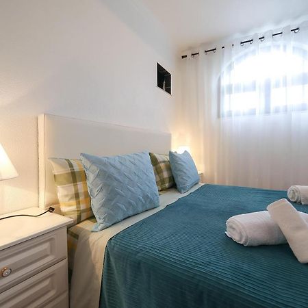 Appartement Casa Da Tia Laura à Nazaré Extérieur photo