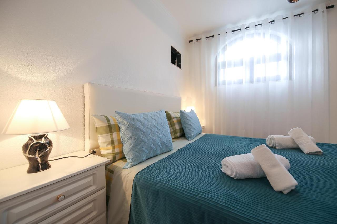 Appartement Casa Da Tia Laura à Nazaré Extérieur photo