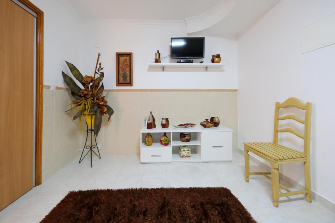 Appartement Casa Da Tia Laura à Nazaré Extérieur photo