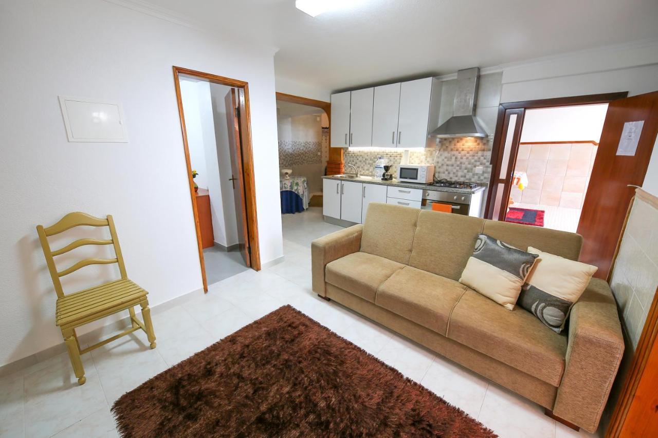 Appartement Casa Da Tia Laura à Nazaré Extérieur photo