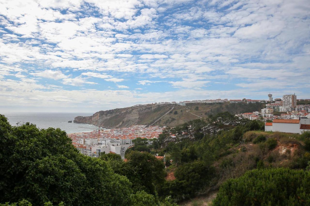 Appartement Casa Da Tia Laura à Nazaré Extérieur photo